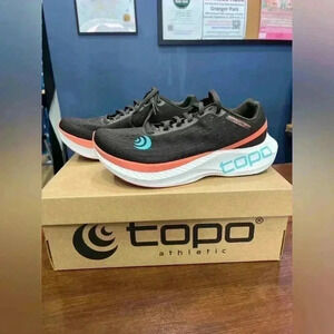 Women’s Topo Specter Shoe